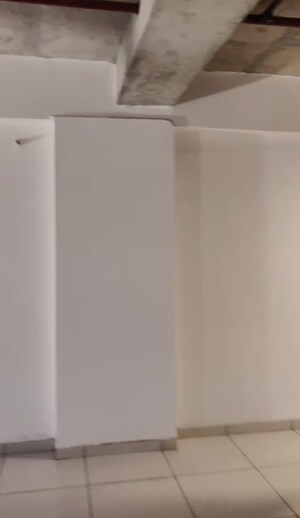 Room in  Office Space at Ratnanjali Solitaire, Satellite – for Rent