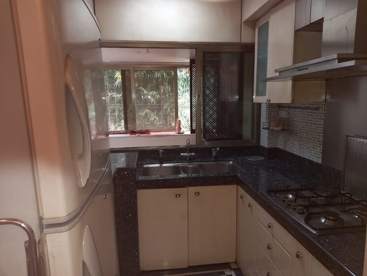 Kitchen, bandra west 1 Bedroom 500 Sq.Ft. Apartment In Bandra West Mumbai 9574091