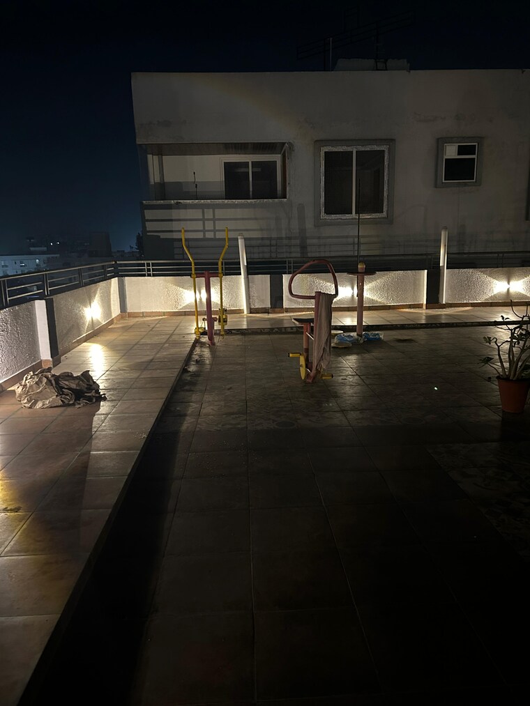  Parking, tilak nagar 4 Bedroom 2695 Sq.Ft. Apartment In Tilak Nagar Jaipur 9574271