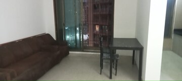 Room in 2 BHK Apartment at Harmony Horizons, Ghodbunder Road – for Rent