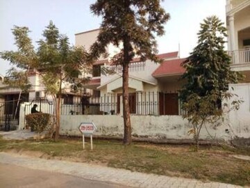  Industrial Plot For Sale in Sigma Ii Greater Noida