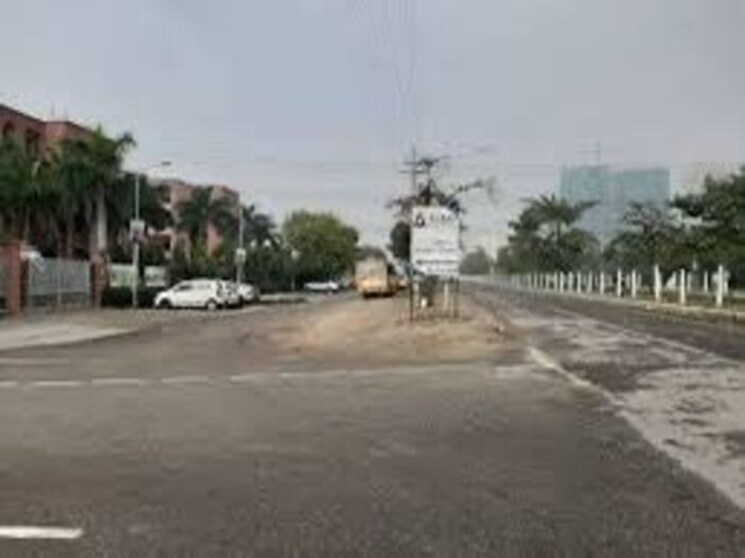 Exterior View, sigma ii greater noida Commercial Industrial Plot 520 Sq.Mt. In Sigma Ii Greater Noida Greater Noida 9574300
