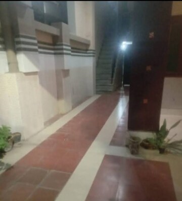 1 BHK Villa – Exterior View View at Aliganj - for Rent