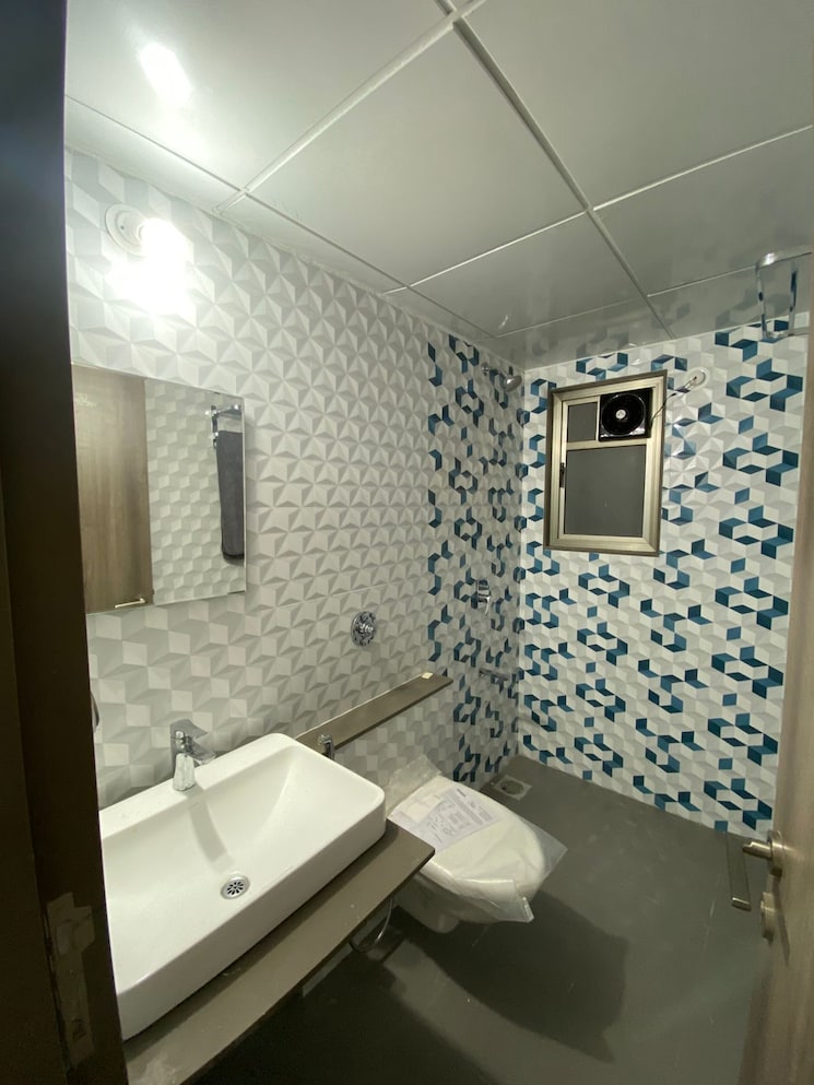 Bathroom, wadgaon sheri 2 Bedroom 725 Sq.Ft. Apartment In Wadgaon Sheri Pune 9574368