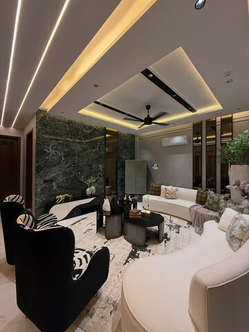 Team Area in 4 BHK Villa at Ganapathy – for Sale