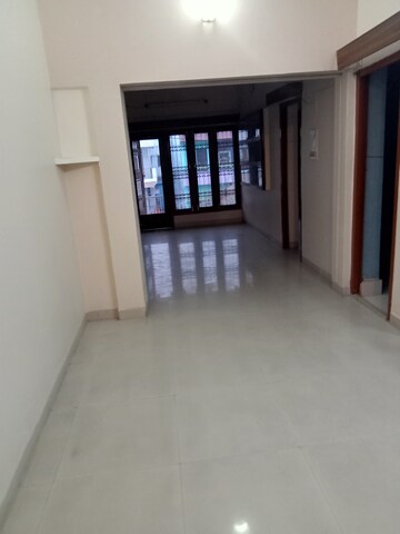 Room in 2 BHK Villa at Aliganj – for Rent