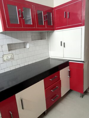 Kitchen in 2 BHK Villa at Aliganj – for Rent