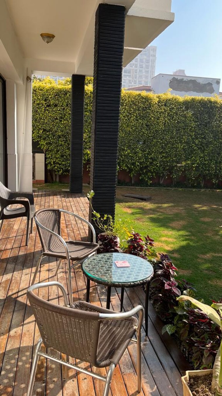 Garden, vipul-tatvam-villas 4 Bedroom 360 Sq.Yd. Villa In Sector 48 Gurgaon 9574578