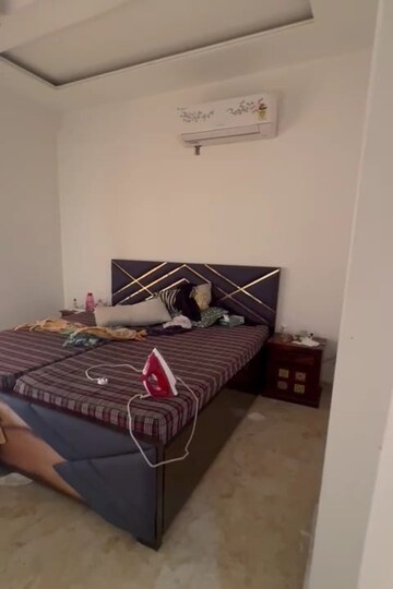 Bedroom in 1 BHK Apartment at Sector 1 Greater Noida – for Rent