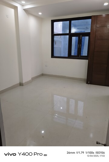 2 BHK Builder Floor For Sale in Chattarpur