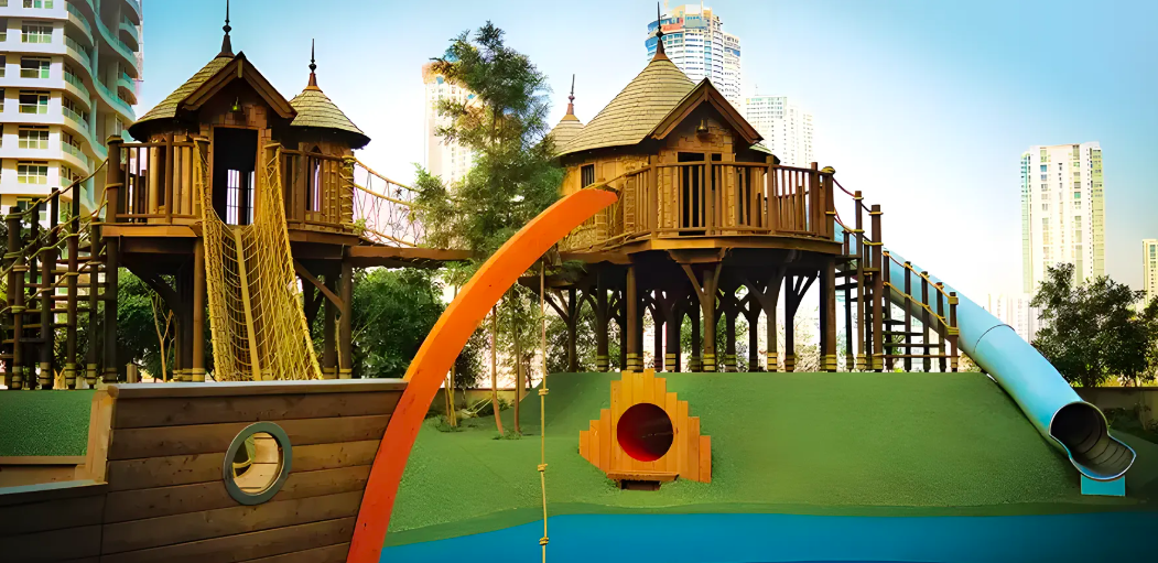 6 BHK + Servant Room 3880 Sq.Ft. Apartment in Lodha World View