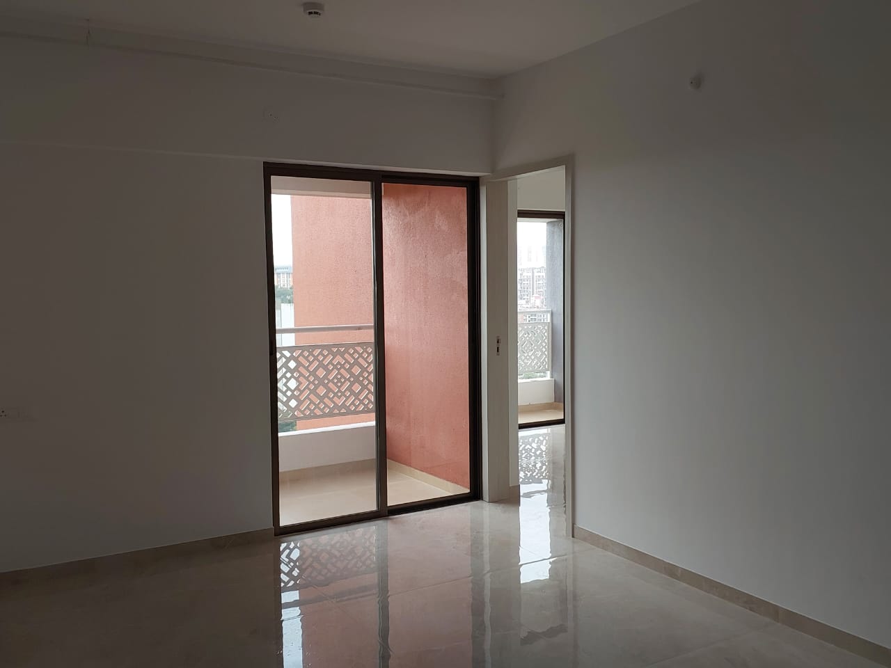 2 BHK 790 Sq.Ft. Apartment in Kanifnath Royal KP Stellar