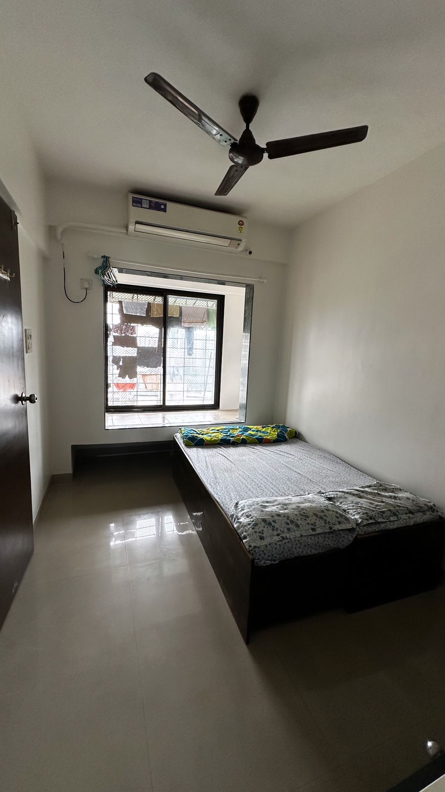 1 BHK Apartment For Rent in JP Decks