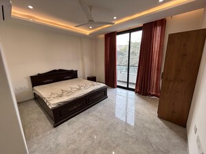 Bedroom in 3 BHK Builder Floor at Sector 45 – for Rent