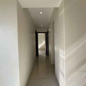 Building Lobby in 2 BHK Apartment at Supreme 19, Lokhandwala Complex – for Rent