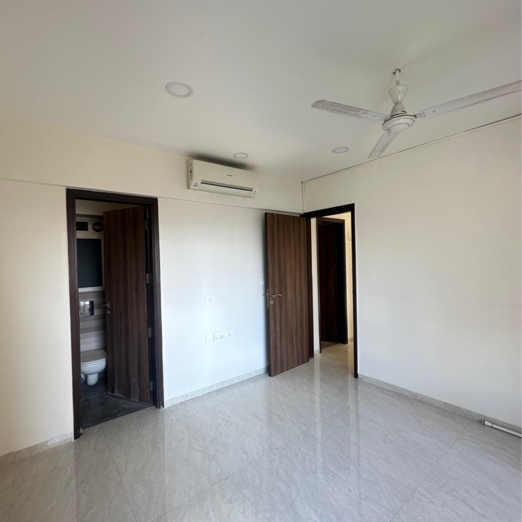 Room, supreme-19 2 Bedroom 638 Sq.Ft. Apartment In Lokhandwala Complex Mumbai 9574756