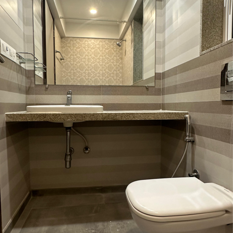 Bathroom, supreme-19 2 Bedroom 638 Sq.Ft. Apartment In Lokhandwala Complex Mumbai 9574756