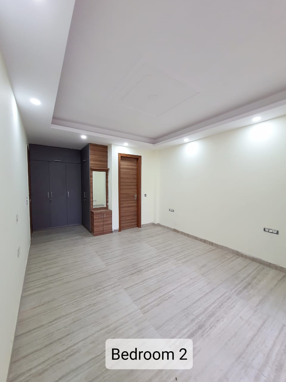 3 BHK + Pooja Room Builder Floor For Rent in Sector 27