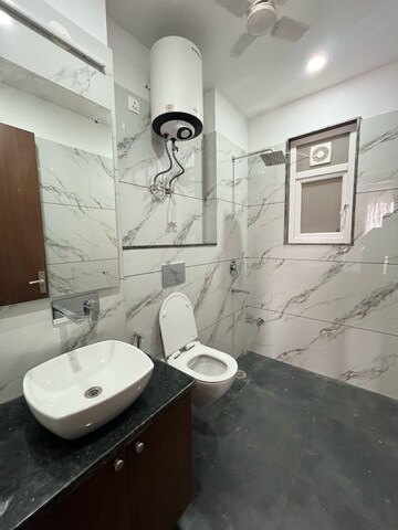 Bathroom in 1 BHK Builder Floor at Ansal Sushant Lok I, Sector 43 – for Rent