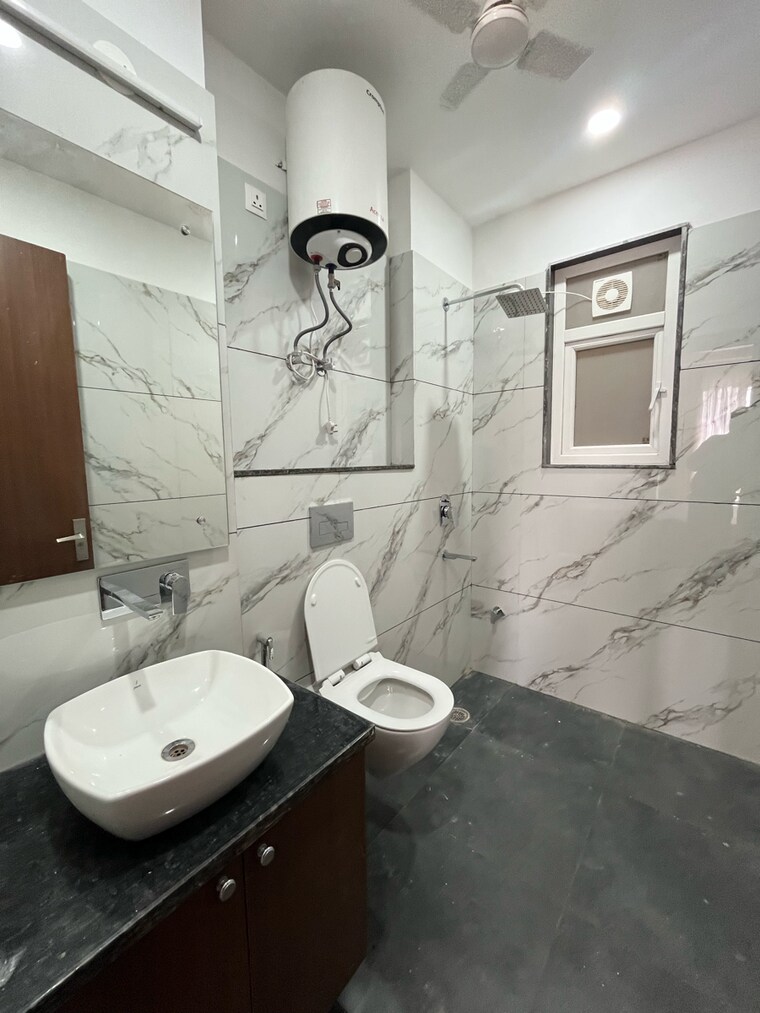 Bathroom, ansal-sushant-lok-i 1 Bedroom 858 Sq.Ft. Builder Floor In Sector 43 Gurgaon 9574771