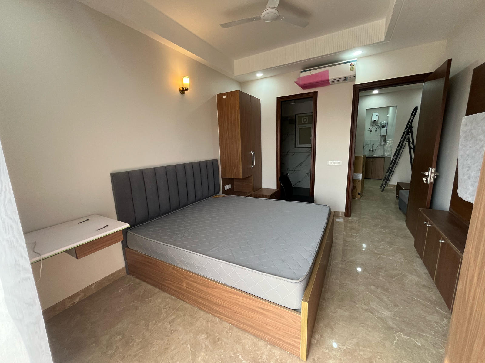 1 BHK + Study Room Builder Floor For Rent in Ansal Sushant Lok I