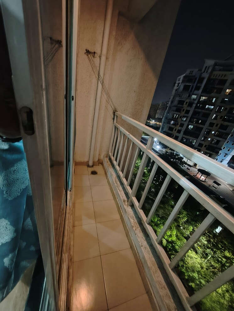 Balcony, sector 2 kharghar 2 Bedroom 1000 Sq.Ft. Apartment In Sector 2 Kharghar Navi Mumbai 9574728