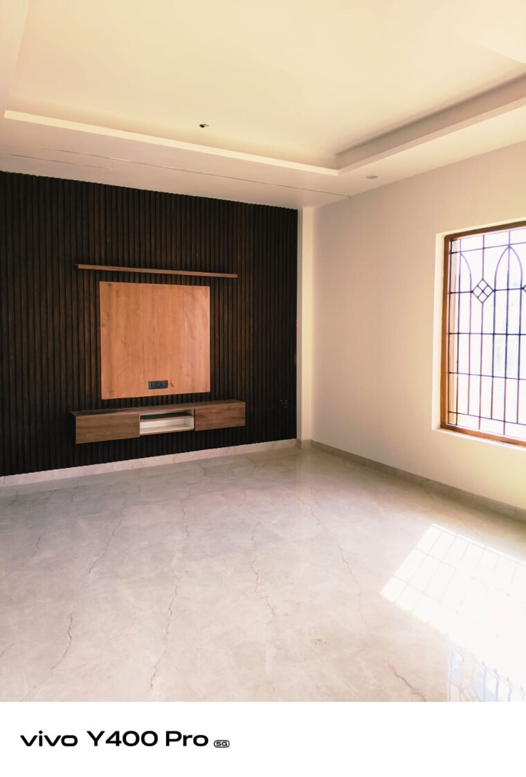 Room, sahastradhara road 4 Bedroom 145 Sq.Yd. Villa In Sahastradhara Road Dehradun 9574831