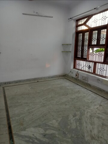 Room in 2 BHK Independent House at Vikas Nagar – for Rent