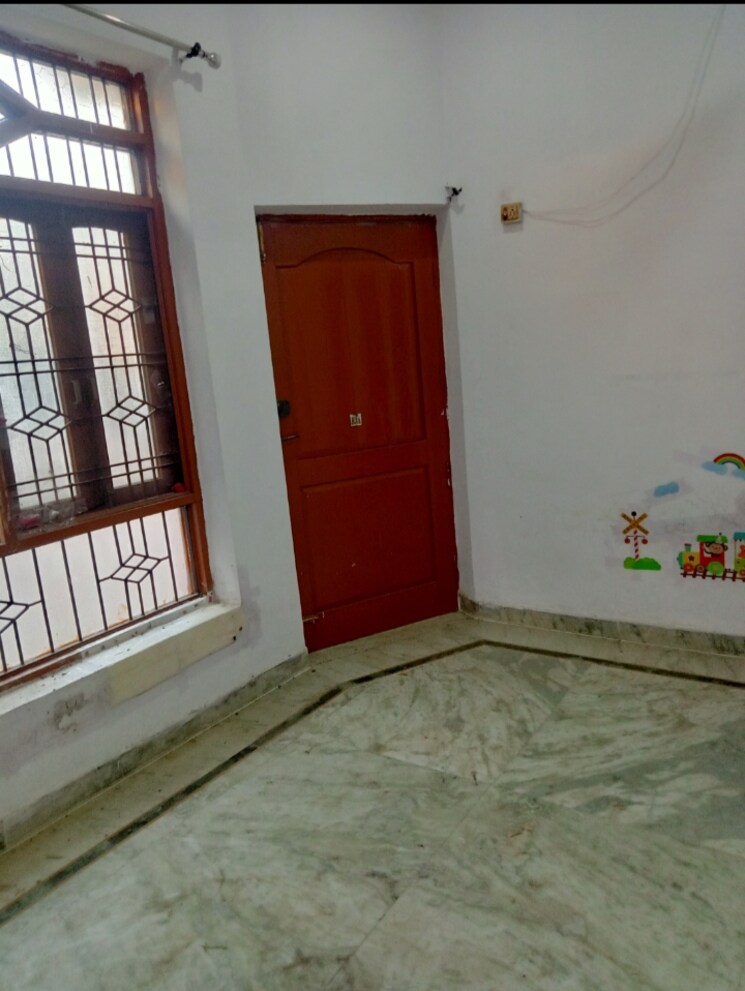 Room, vikas nagar 2 Bedroom 650 Sq.Ft. Independent House In Vikas Nagar Lucknow 9574834