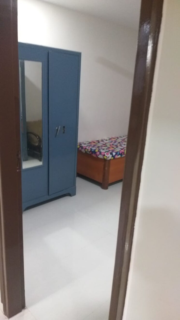 undefined, juhu 3 Bedroom 1100 Sq.Ft. Apartment In Juhu Mumbai 9574786