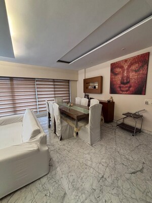 Living Room in 4 BHK Apartment at Ebony Apartment, Bandra West – for Rent