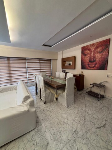 Living Room in 4 BHK Apartment at Ebony Apartment, Bandra West – for Rent