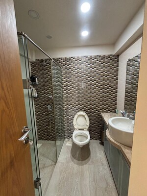 Bathroom in 4 BHK Apartment at Ebony Apartment, Bandra West – for Rent