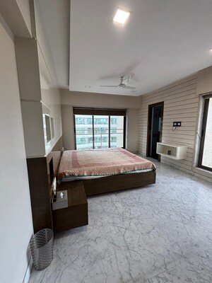 Bedroom in 4 BHK Apartment at Ebony Apartment, Bandra West – for Rent