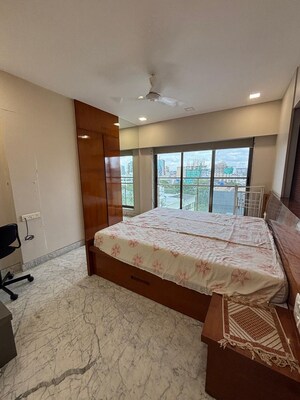 Bedroom in 4 BHK Apartment at Ebony Apartment, Bandra West – for Rent
