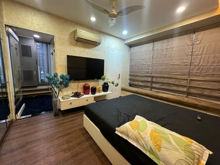 Bedroom, oberoi-springs 5 Bedroom 2700 Sq.Ft. Apartment In Andheri West Mumbai 9574806