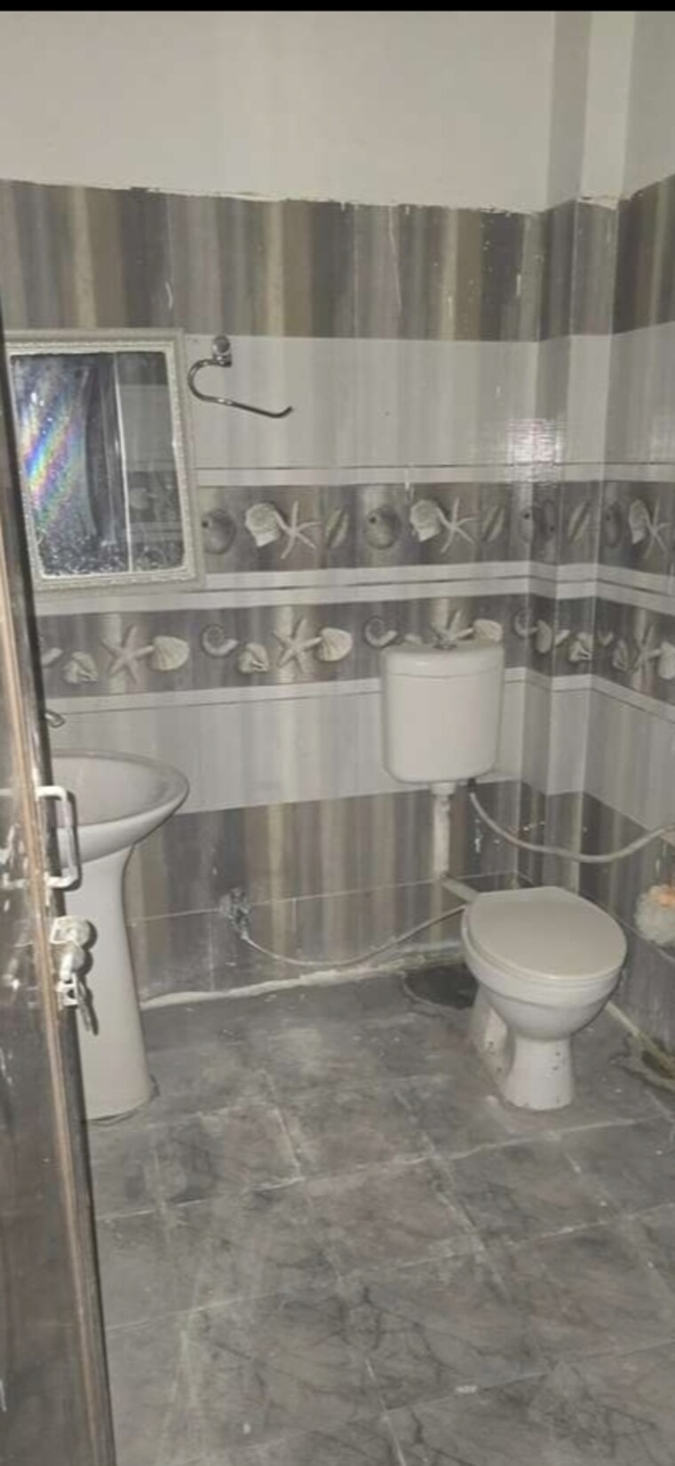 Bathroom, hazratganj 2 Bedroom 1260 Sq.Ft. Apartment In Hazratganj Lucknow 9574850