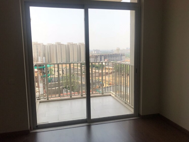 Room, emaar-palm-terraces-select 4 Bedroom 2400 Sq.Ft. Apartment In Sector 66 Gurgaon 9574903