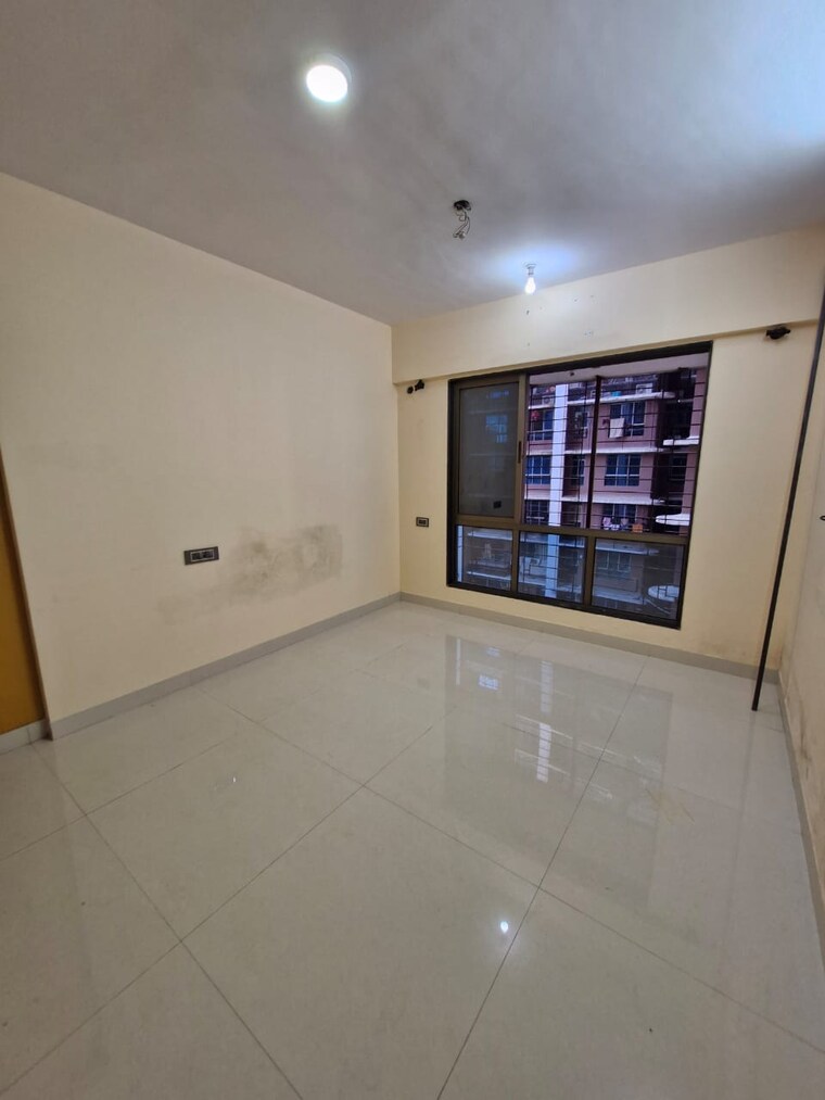 Room, shiv-shakti-tower-28 1 Bedroom 450 Sq.Ft. Apartment In Malad East Mumbai 9574852