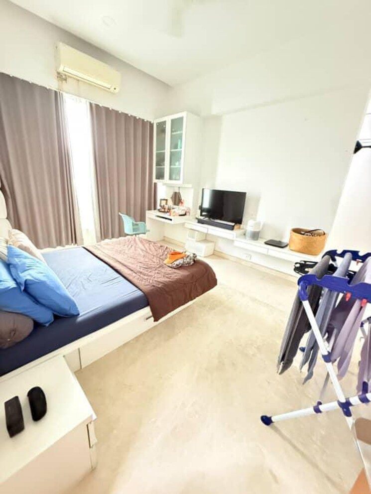 Master Bedroom, benchmark-solus 4 Bedroom 1800 Sq.Ft. Apartment In Bandra West Mumbai 9574901