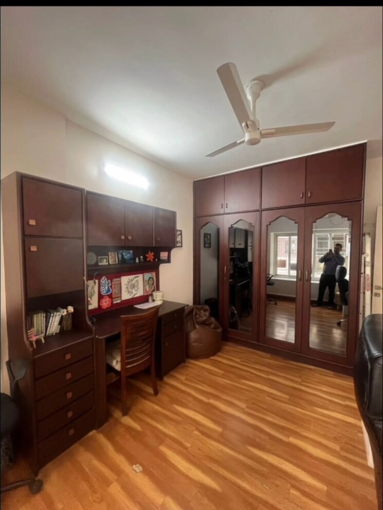 Room, sadashiv peth 2 Bedroom 980 Sq.Ft. Apartment In Sadashiv Peth Pune 9568927