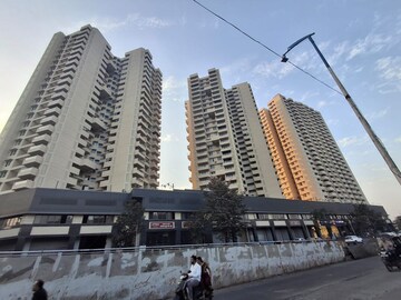 3 BHK Apartment – Exterior View View at Venkatesh Skydale Phase 2, Sinhagad Road - for Sale