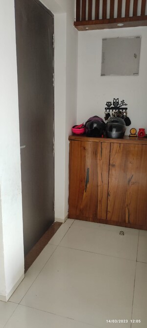 Furnished Amenities in 2 BHK Apartment at Pebbles II, Bavdhan – for Rent