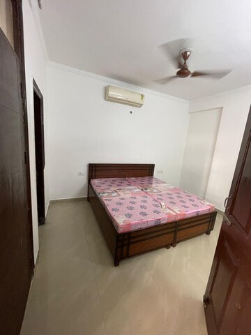 1 BHK Builder Floor For Rent in Patiala Road
