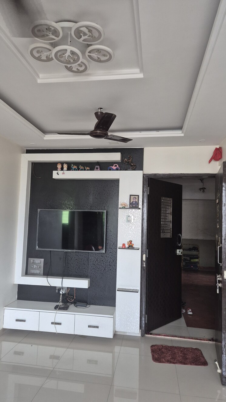 Room, karanjade 1 Bedroom 670 Sq.Ft. Apartment In Karanjade Navi Mumbai 9575043