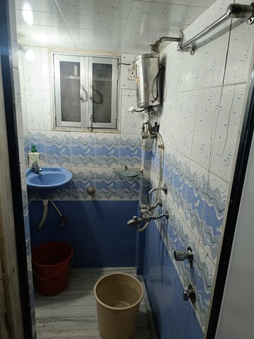 Bathroom in 1 RK Apartment at Tarun Bharat – for Rent