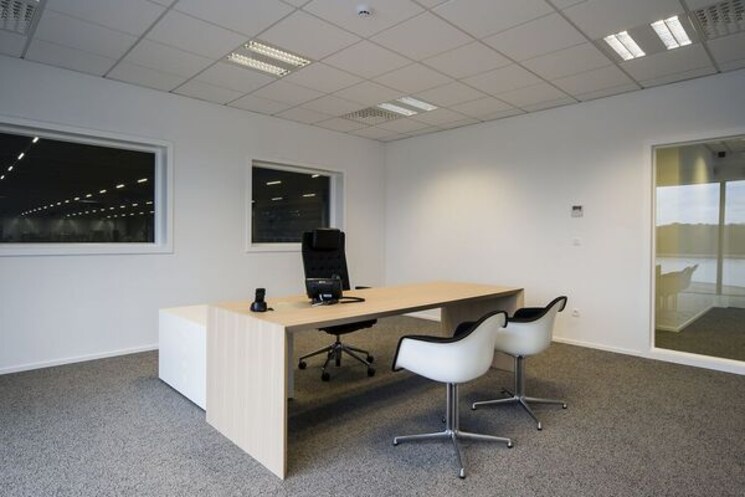 Team Area, kharadi Commercial Office Space 3780 Sq.Ft. In Kharadi Pune 9575035
