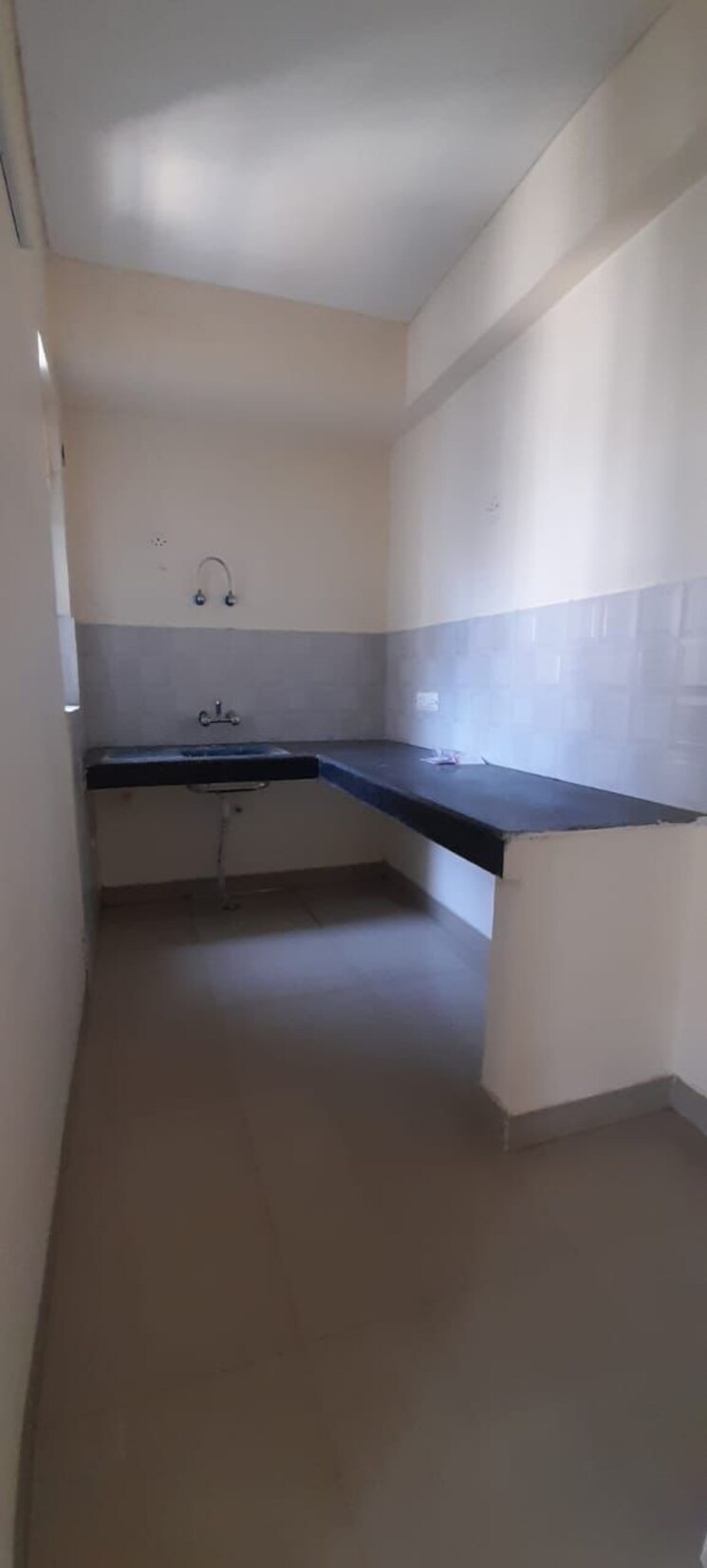 Kitchen, aditya-urban-homes 1 Bedroom 585 Sq.Ft. Apartment In Shahpur Bamheta Ghaziabad 9570931