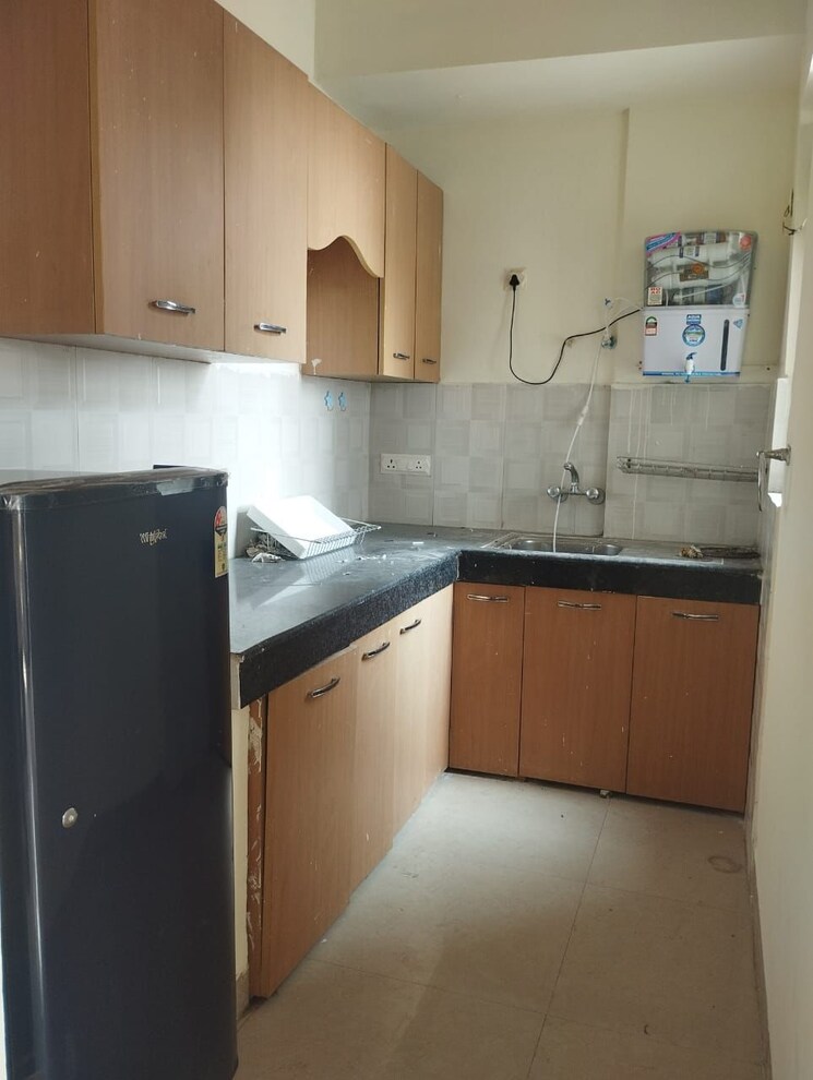 Kitchen, aditya-urban-homes 1 Bedroom 585 Sq.Ft. Apartment In Shahpur Bamheta Ghaziabad 9571306