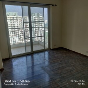 Room in 3 BHK Builder Floor at CHD Avenue 71, Sector 71 – for Rent